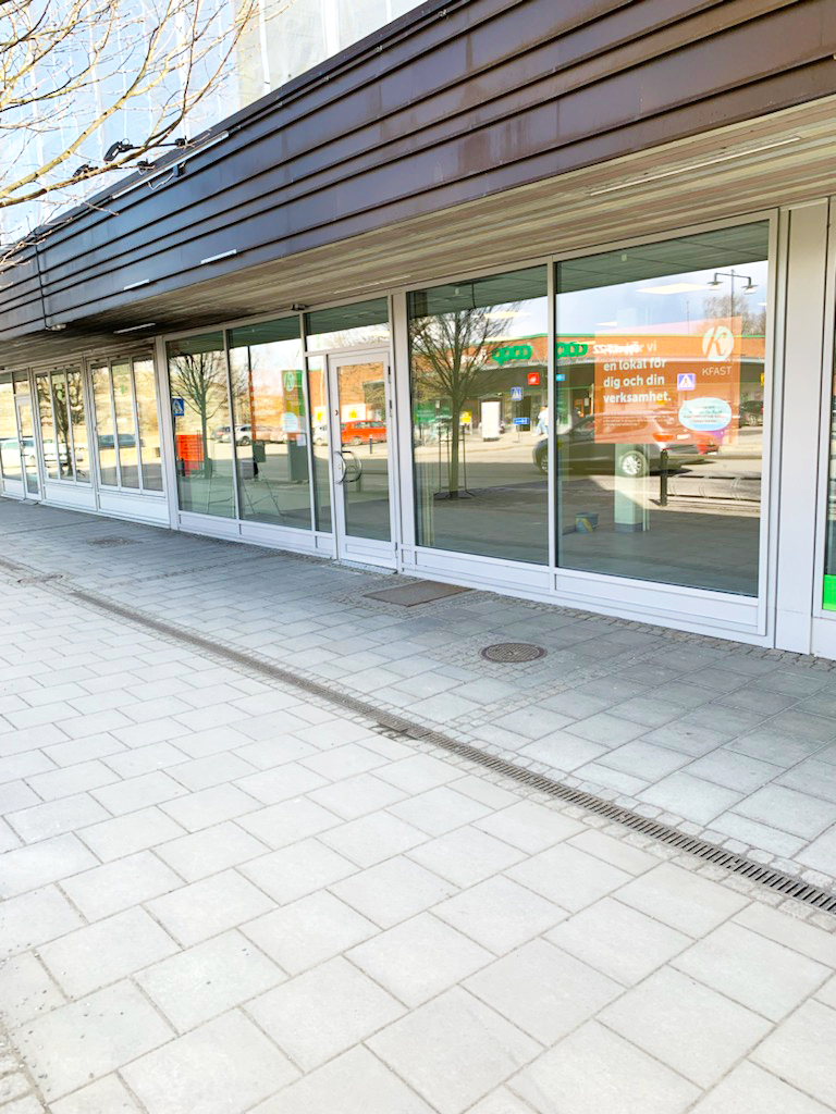 Utsidan av lokalen på Brogatan.