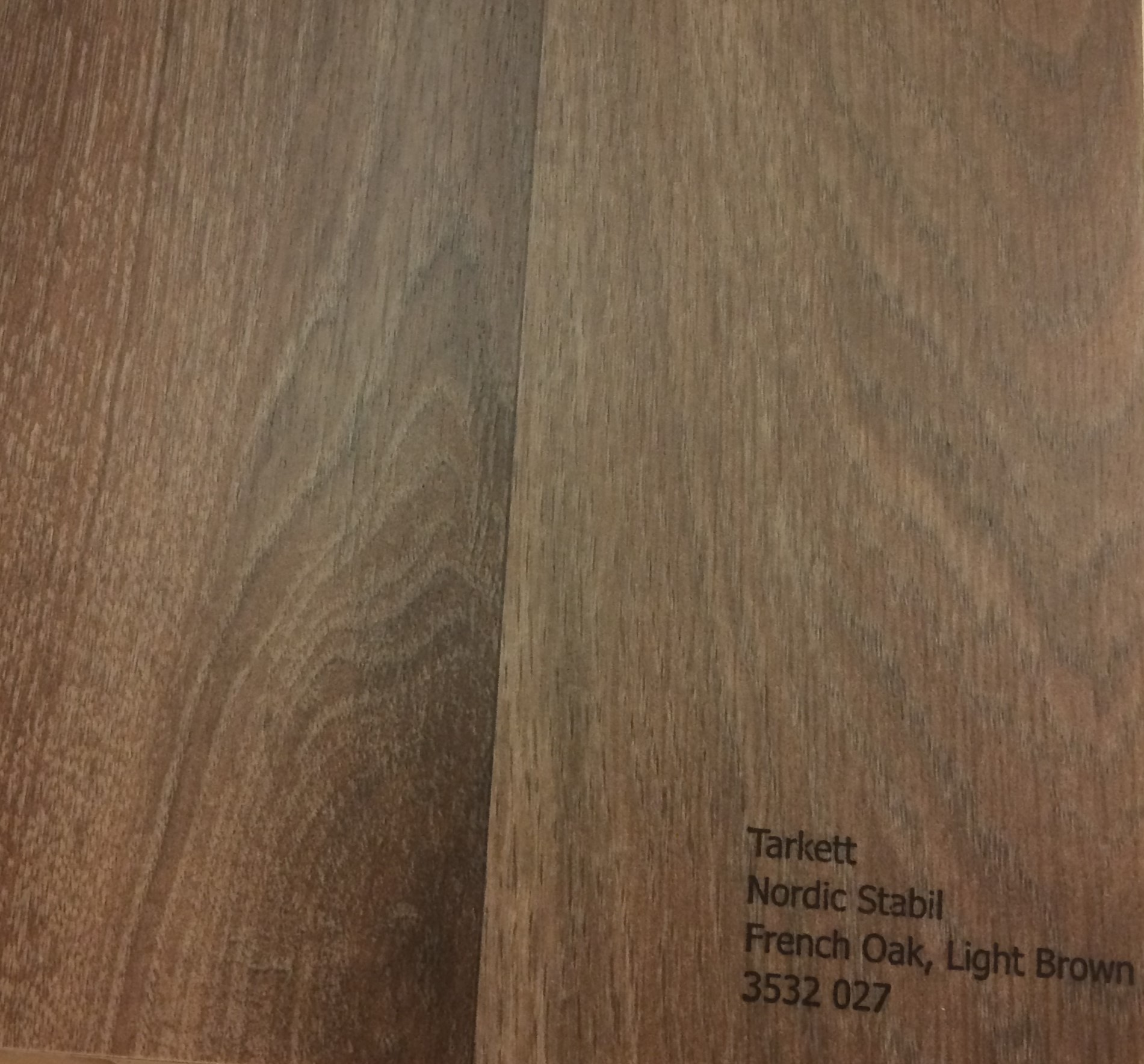 Light brown (3532027)<strong><br>39kr-108kr/månad</strong>